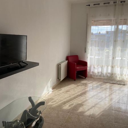 Aparthotel Wellamar Sant Feliu de Guixols Bagian luar foto