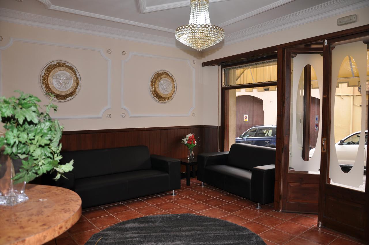 Aparthotel Wellamar Sant Feliu de Guixols Bagian luar foto