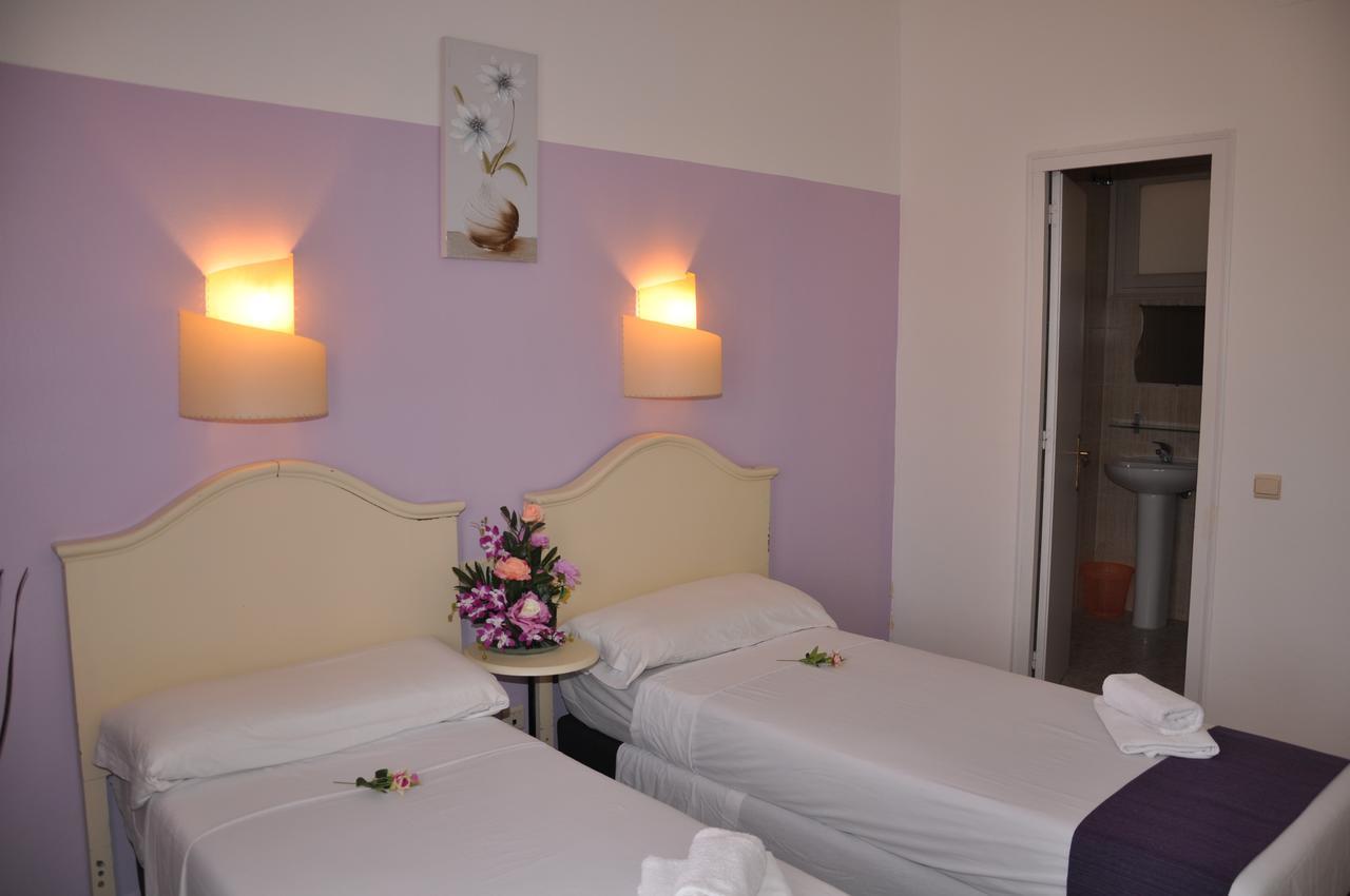 Aparthotel Wellamar Sant Feliu de Guixols Bagian luar foto