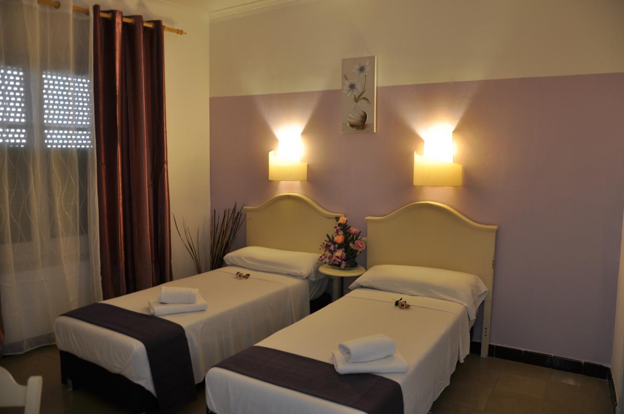 Aparthotel Wellamar Sant Feliu de Guixols Bagian luar foto