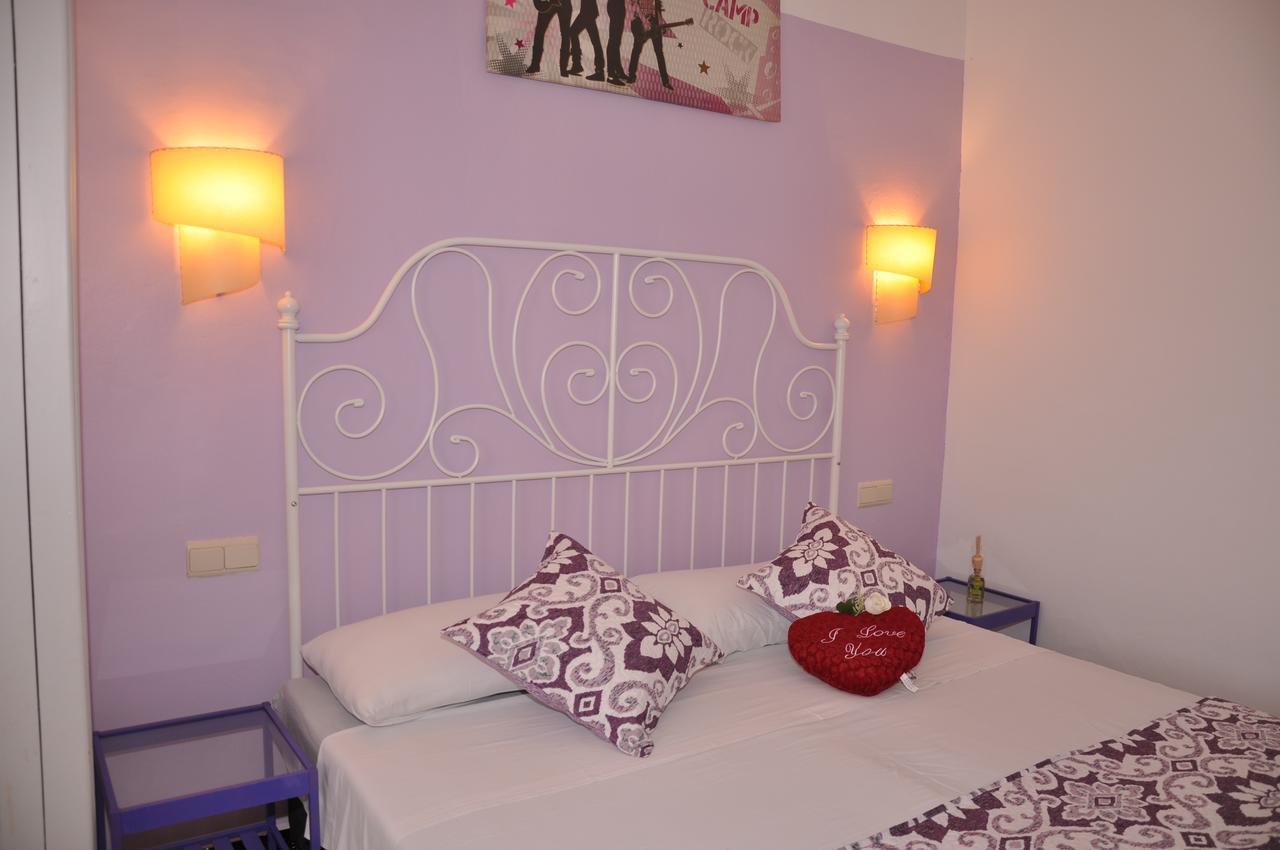 Aparthotel Wellamar Sant Feliu de Guixols Bagian luar foto