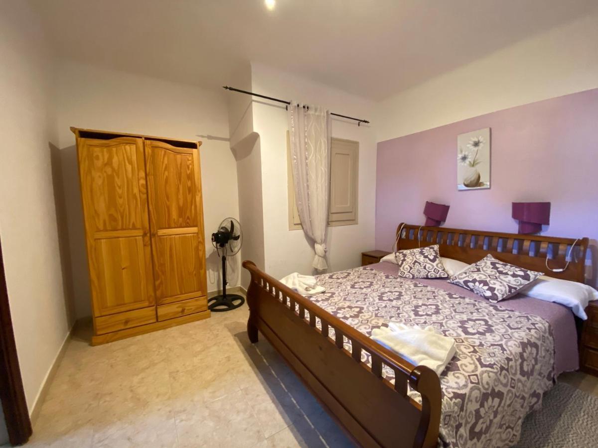 Aparthotel Wellamar Sant Feliu de Guixols Bagian luar foto